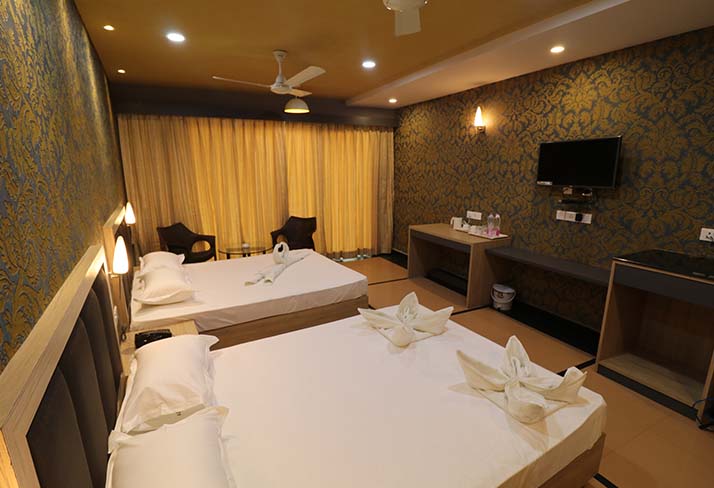 Hotel Pulinpuri Room image